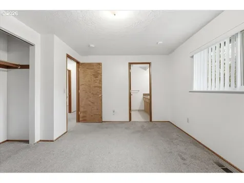 7045 N Mears Street Portland OR 97203
