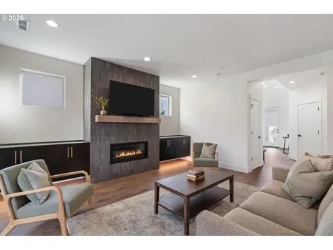 2308 E Dalmatian Drive La Center WA 98629