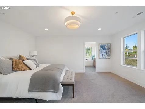 2308 E Dalmatian Drive La Center WA 98629