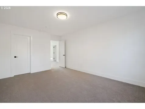 2308 E Dalmatian Drive La Center WA 98629