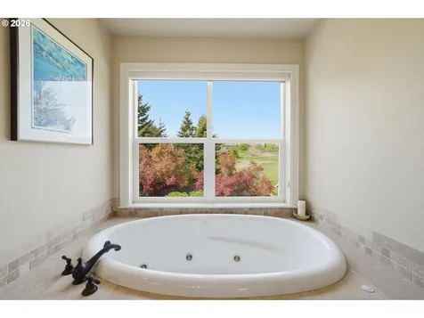1625 Gemma Street NW Salem OR 97304