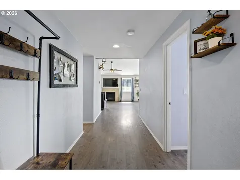 153 Quincy Avenue Roseburg OR 97471