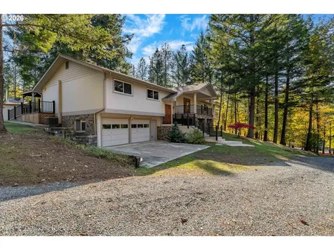11990 Artlin Road Grants Pass OR 97526