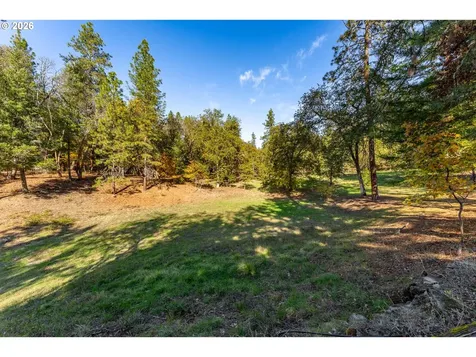 11990 Artlin Road Grants Pass OR 97526