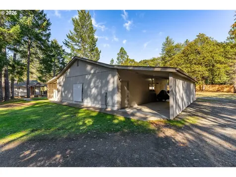 11990 Artlin Road Grants Pass OR 97526