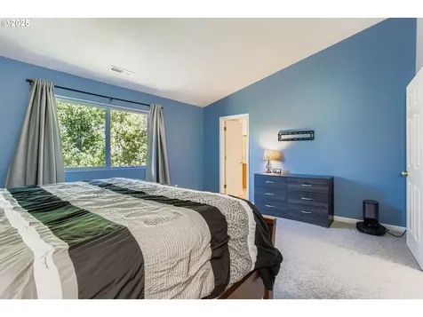 555 NW Hertel Street Hillsboro OR 97124