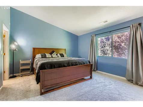 555 NW Hertel Street Hillsboro OR 97124