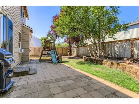 555 NW Hertel Street Hillsboro OR 97124