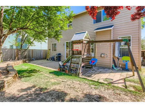 555 NW Hertel Street Hillsboro OR 97124