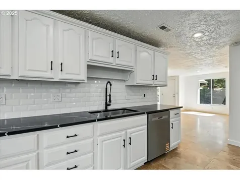 35016 NE Gable Avenue La Center WA 98629