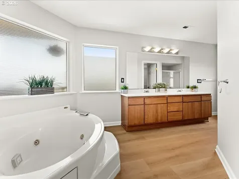 1538 NW 41st Circle Camas WA 98607