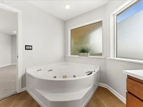 1538 NW 41st Circle Camas WA 98607