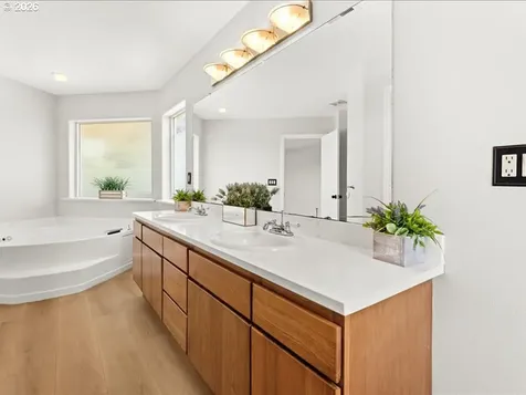 1538 NW 41st Circle Camas WA 98607