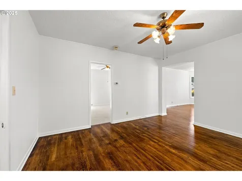 3967 SE Taylor Street Portland OR 97214