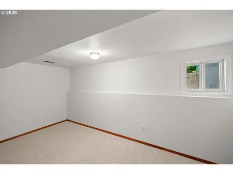 3967 SE Taylor Street Portland OR 97214
