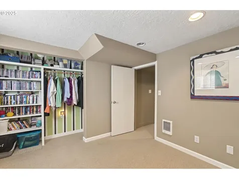 2111 Olympia Way Longview WA 98632