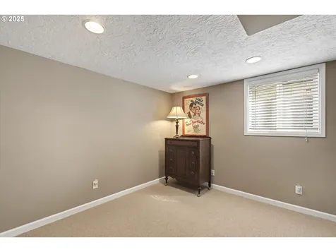 2111 Olympia Way Longview WA 98632