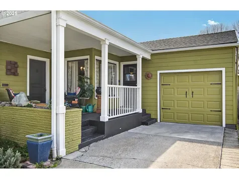 2111 Olympia Way Longview WA 98632