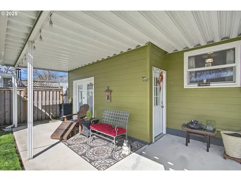 2111 Olympia Way Longview WA 98632