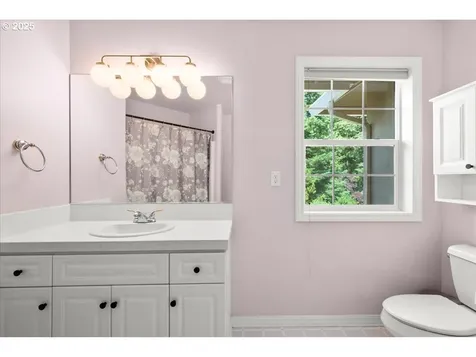 173 Upland Drive Woodland WA 98674
