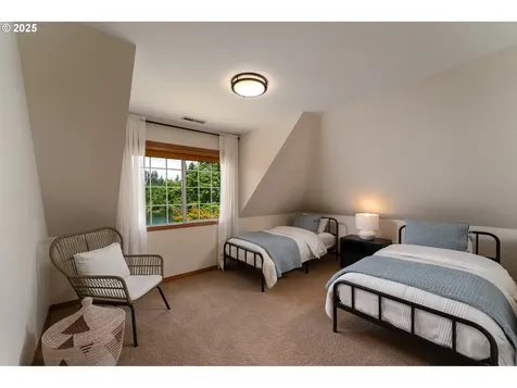 25325 NE Butteville Road Aurora OR 97002