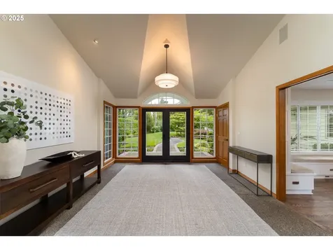 25325 NE Butteville Road Aurora OR 97002
