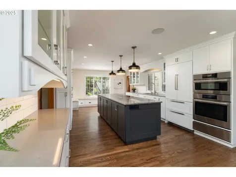 25325 NE Butteville Road Aurora OR 97002