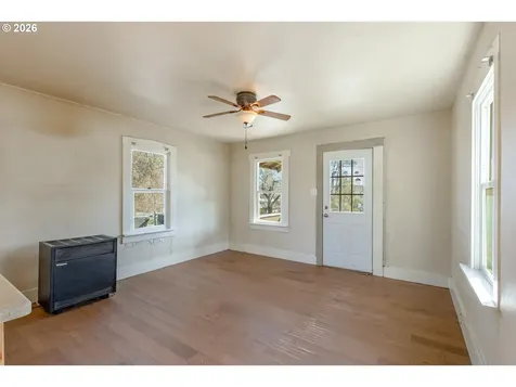 342 SE 7th Street Madras OR 97741