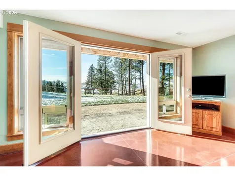 61615 High Valley Road Union OR 97883