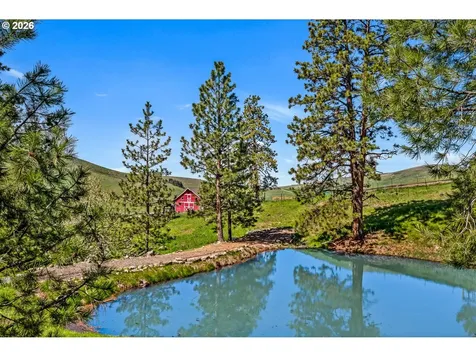 61615 High Valley Road Union OR 97883