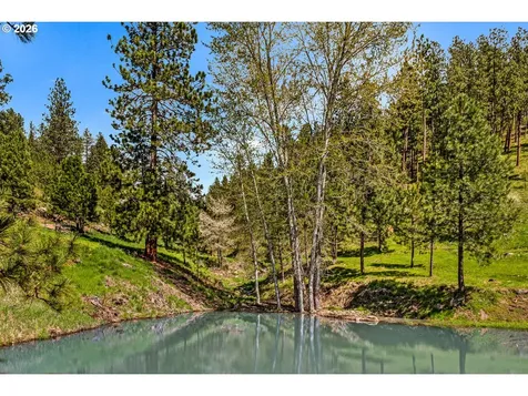 61615 High Valley Road Union OR 97883