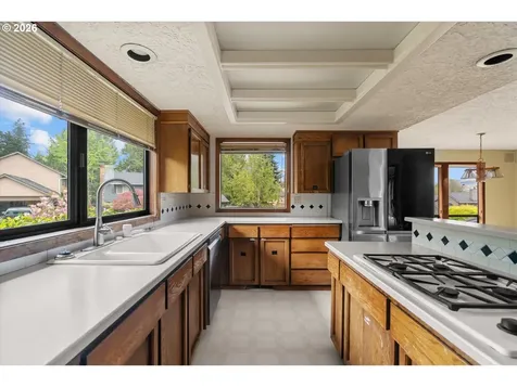 3160 NE 156th Avenue Portland OR 97230