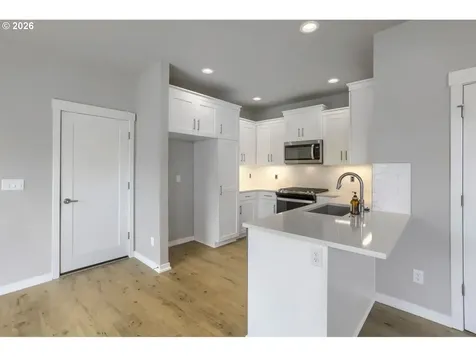 6470 SE Provence Street Hillsboro OR 97123
