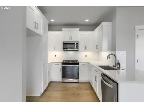 6470 SE Provence Street Hillsboro OR 97123