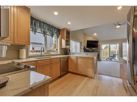 16761 NW Stoller Drive Portland OR 97229