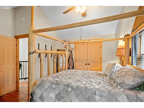 823 Terrace Drive Scotts Mills OR 97375