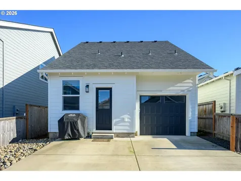 3695 NE Mcdonald Lane Mcminnville OR 97128