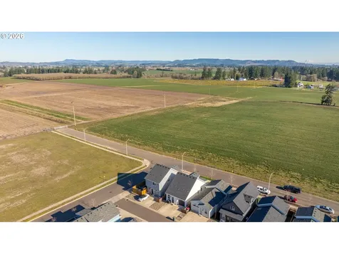 3695 NE Mcdonald Lane Mcminnville OR 97128