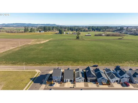 3695 NE Mcdonald Lane Mcminnville OR 97128