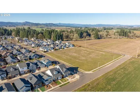 3695 NE Mcdonald Lane Mcminnville OR 97128