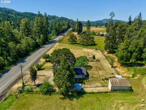 21138 N Umpqua Highway Idleyld Park OR 97447