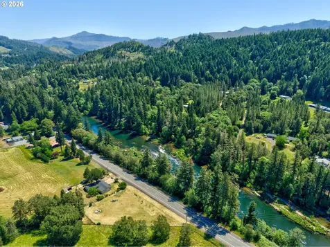 21138 N Umpqua Highway Idleyld Park OR 97447