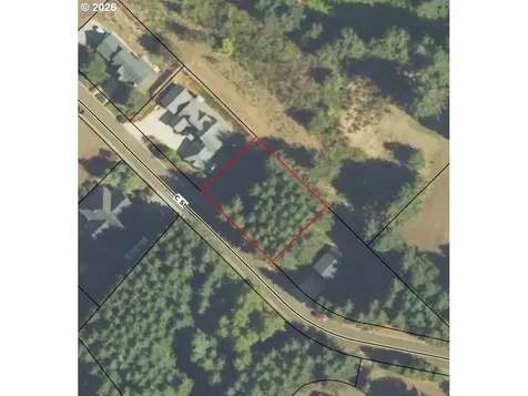 863 C Street Elkton OR 97436