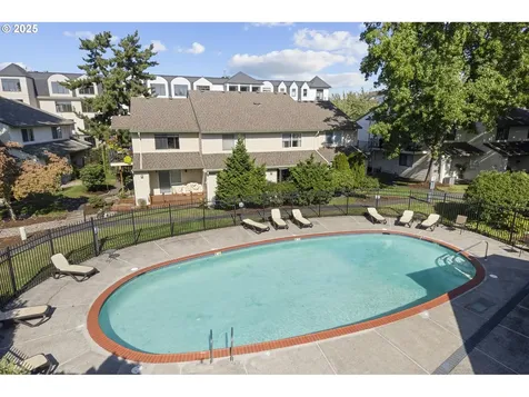 413 N Hayden Bay Drive Portland OR 97217