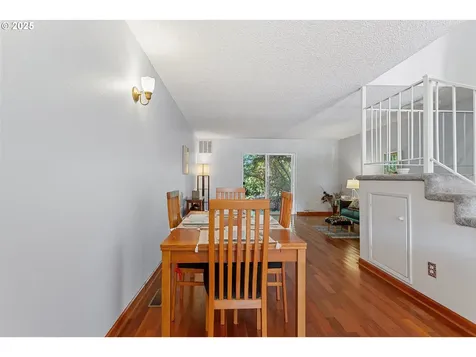 413 N Hayden Bay Drive Portland OR 97217
