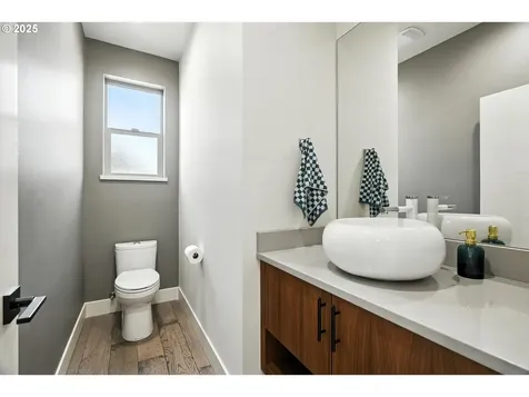 5015 NE 48th Avenue Portland OR 97218