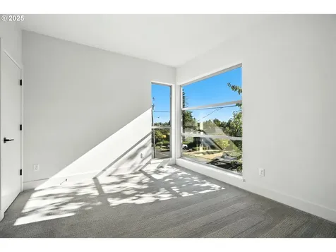 5015 NE 48th Avenue Portland OR 97218