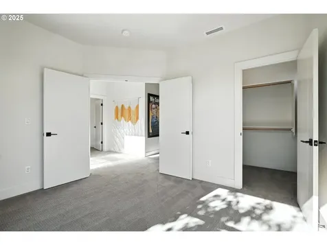 5015 NE 48th Avenue Portland OR 97218