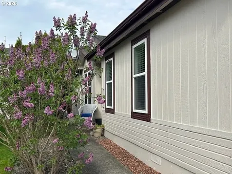 1805 NE 94th Street Vancouver WA 98665