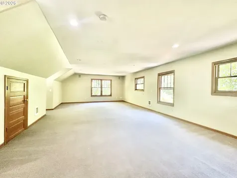 48000 E Larch Mountain Road Corbett OR 97019